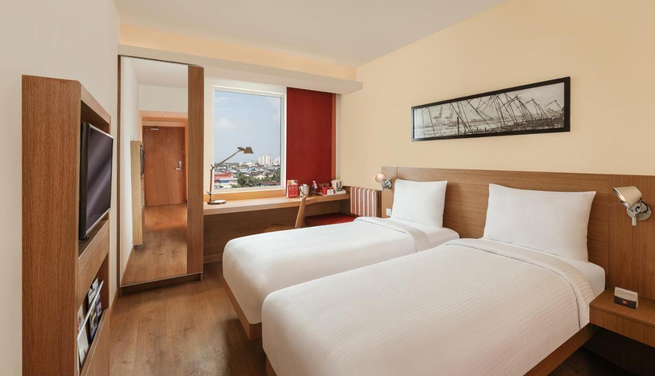 Ibis Kochi City Centre - An Accor Brand מראה חיצוני תמונה
