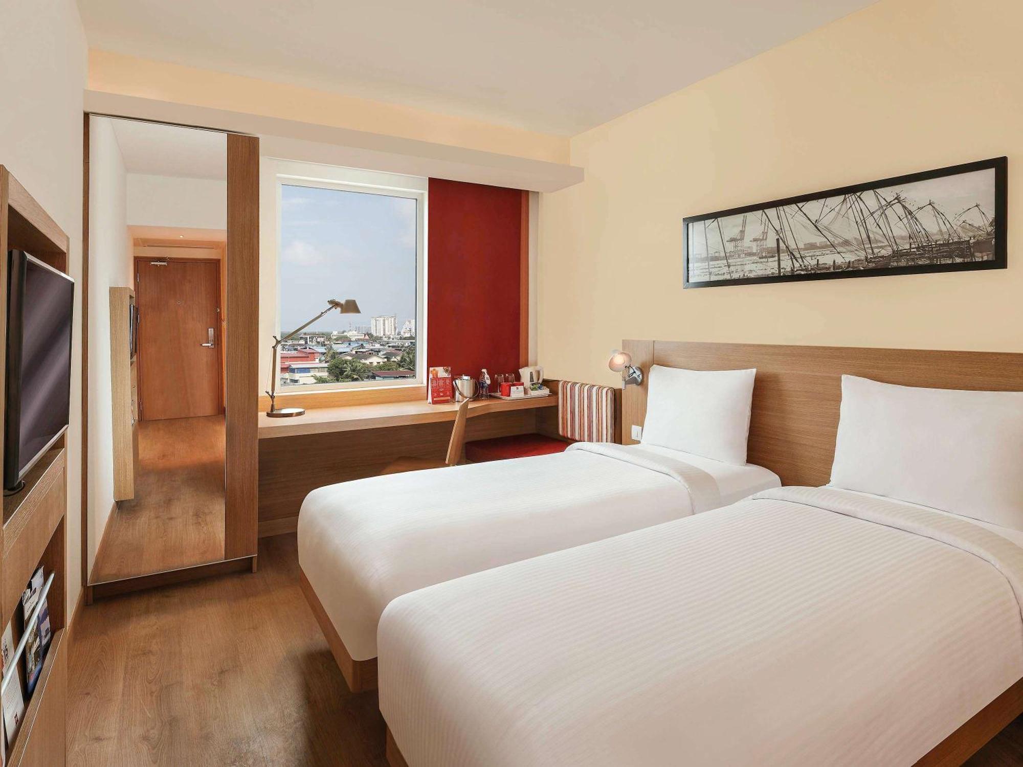 Ibis Kochi City Centre - An Accor Brand מראה חיצוני תמונה